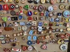 Distintivi calcio metallo smaltato inglese - Tutti i campionati: *Scegli dall'elenco*