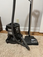 Rainbow Vacuum Model pn-2e