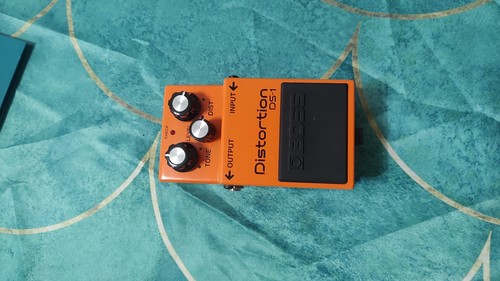 Boss distortion guitar - boss,