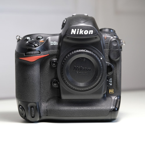 Nikon d3s digital - 12.1, slr