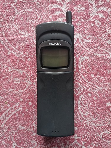 Vendesi nokia 8110i - nokia,
