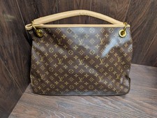 Louis Vuitton Artsy MM