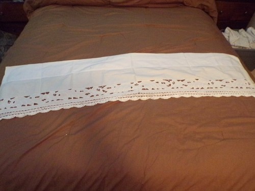Valance vintage tagliato con