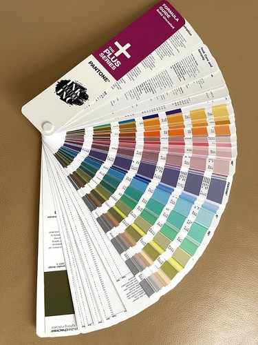 Pantone 2012 solid - solid, uncoated