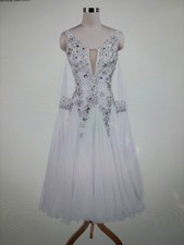 Abito da ballo sala da