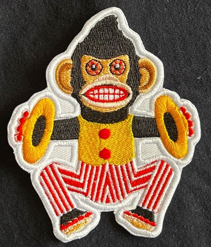 Jolly chimp figura ricamata - 4",