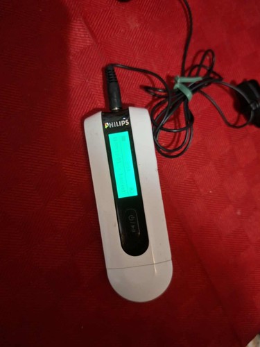 Philips gear 1gb mp3 mp4 - gear, mp3/mp4