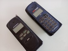 Lotto due cellulari telefonini