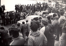 FOTO AUTO DA RALLY ANNI '70 - VW GOLF - RALLYE SANREMO AGIP -