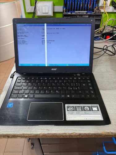 Acer swift sf114 c3kd - 1,