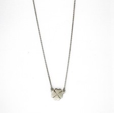 18k White Gold Clover Chain
