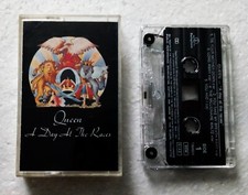 MC musicassetta QUEEN A DAY AT