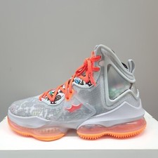 NIKE LEBRON XIX "FAST FOOD"