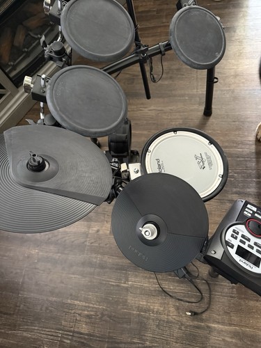 Roland 11k drum kit - kit, with