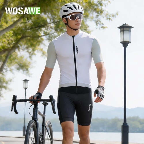 Set pantaloncini maglia