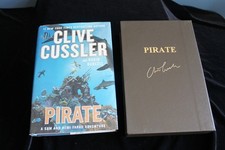Clive CUSSLER Robin Burcell -