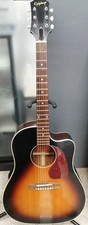 Chitarra acustica-elettrica