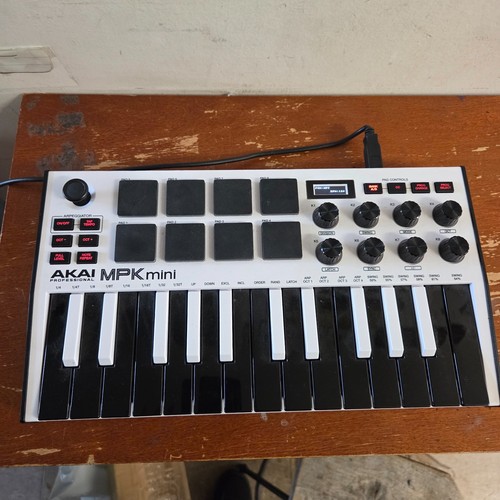 Akai professional mpk mini - akai,