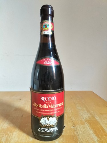 Recioto della valpolicella - della,