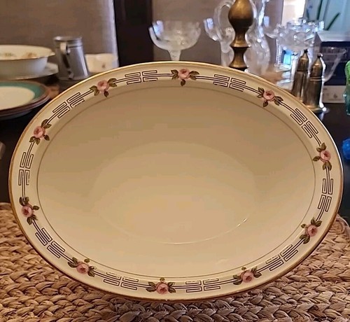 Servizio piatti vintage