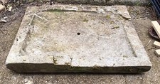 Antico grande lavandino basso