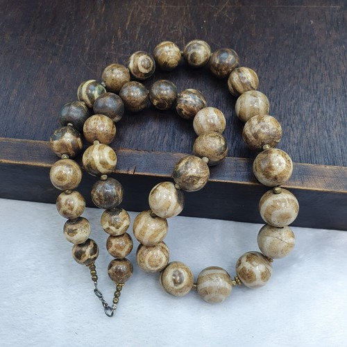 Collana asiatica birmana