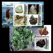 Francobolli Minerali Datolite