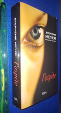 LIBRO🌎L'ospite Copertina