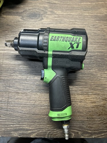 Earthquake chiave a - 1/2",