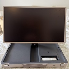 LG StandbyMe Go 27" monitor