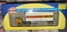 Camion Delta Ford C scala HO