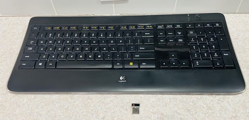 Logitech k800 - k800, (y-r0011)