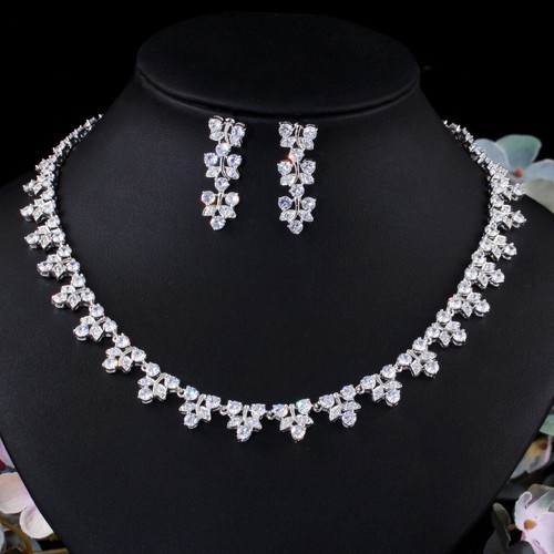 Abbagliante zircone costume - zircone,