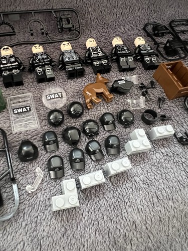 Lego minifigures swat - minifigures,
