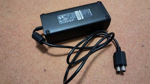 Alimentatore xbox 360 - alimentatore,