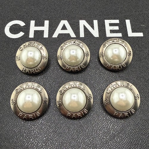 Chanel buttons silver white - chanel,