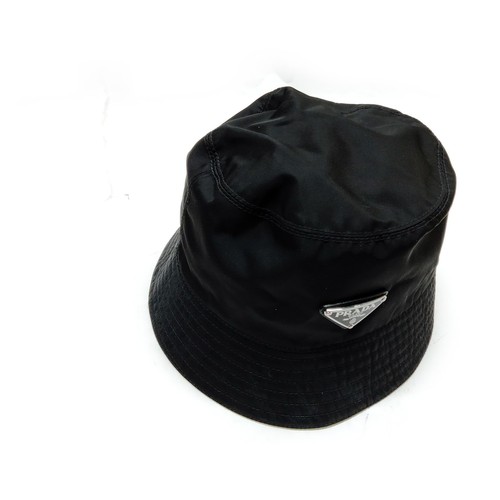 Cappello prada nylon nero - cappello,