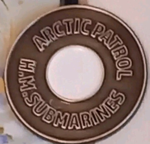 Submarines arctic patrol - h.m.submarines,