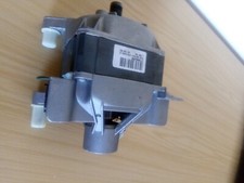 motore elettrico  MCA 38/64-148/WHE3 1,7A – 380 W 230-240V – 50 HZ cl F/F