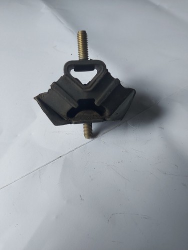 Tassello supporto motore lato - tassello,