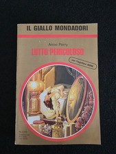 Il Giallo Mondadori 2310 Lutto