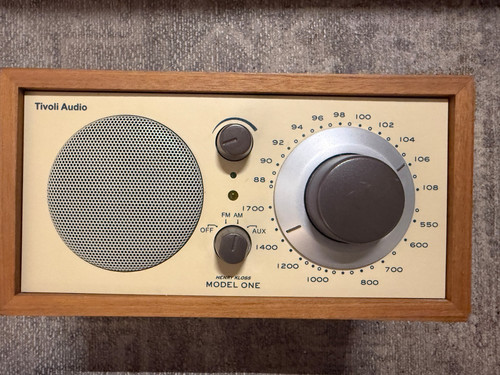 Radio tivoli audio model one - radio,