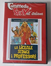 LA LICEALE SEDUCE I PROFESSORI