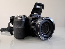 Fotocamera digitale Fujifilm FinePix S4000 14mp