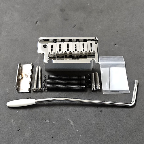 Tremolo fender american series - tremolo,