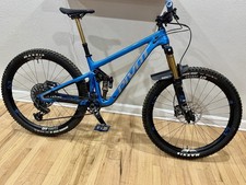 Pivot switchblade carbon - pivot,