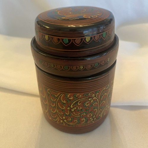 Scatola vintage birmana lacca