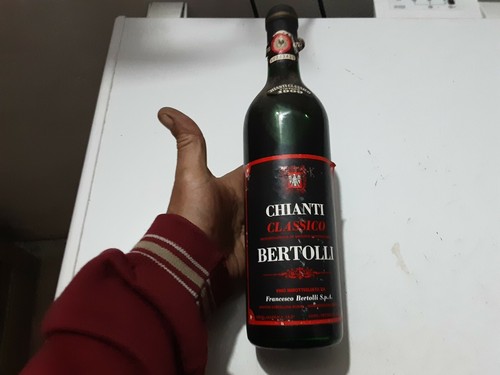 Bottiglia chianti classico - chianti,