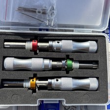 Set di utensili per serratura