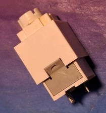 1x Interruttore a pulsante EKD300 EKD500 RFT non a scatto NOS